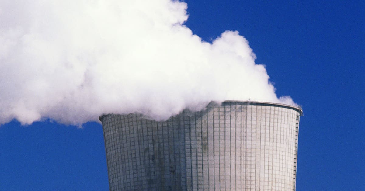 Should Australia build nuclear power plants to combat the climate crisis?