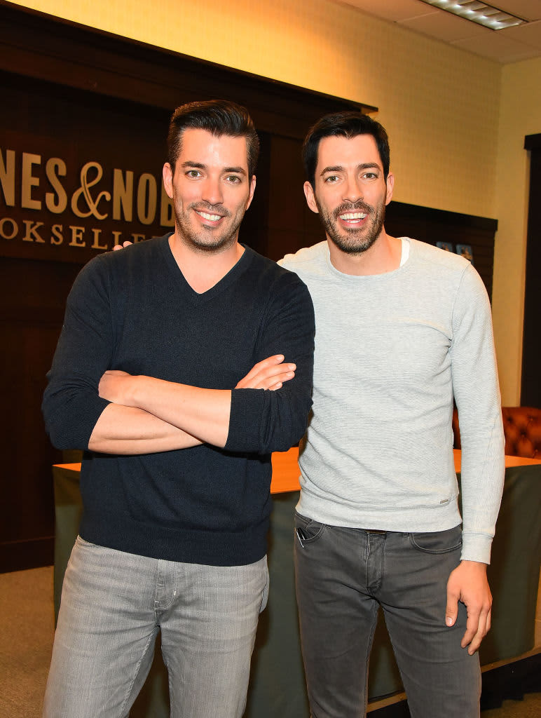 LOS ANGELES, CA - OCTOBER 11:  HGTV's "Property Brothers" Jonathan Scott and Drew Scott Book signing for "It Takes Two: Our Story" at Barnes & Noble at The Grove on October 11, 2017 in Los Angeles, California.  (Photo by Araya Doheny/Getty Images)
