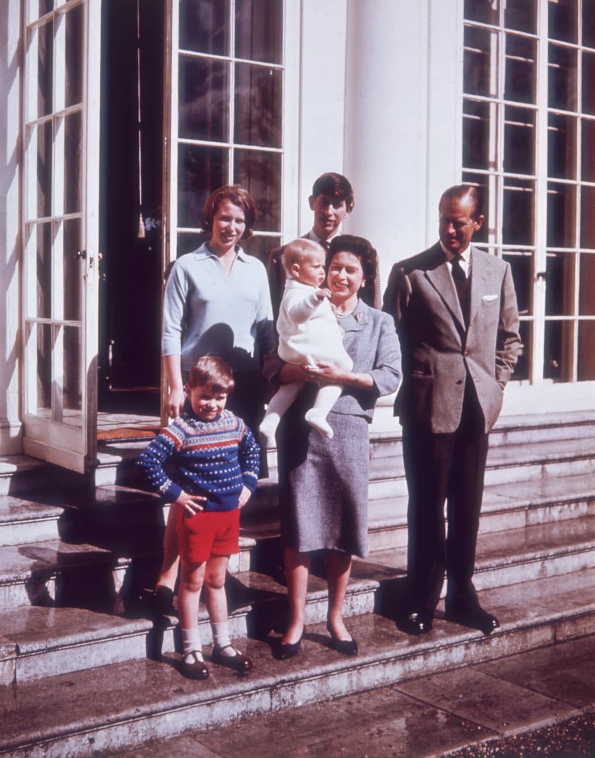 1965:  Queen Elizabeth II and Prince Philip at Windsor Castle with their children, Prince Charles, Princess Anne, Prince Andrew and little Prince Edward.  (Photo by Keystone/Getty Images)