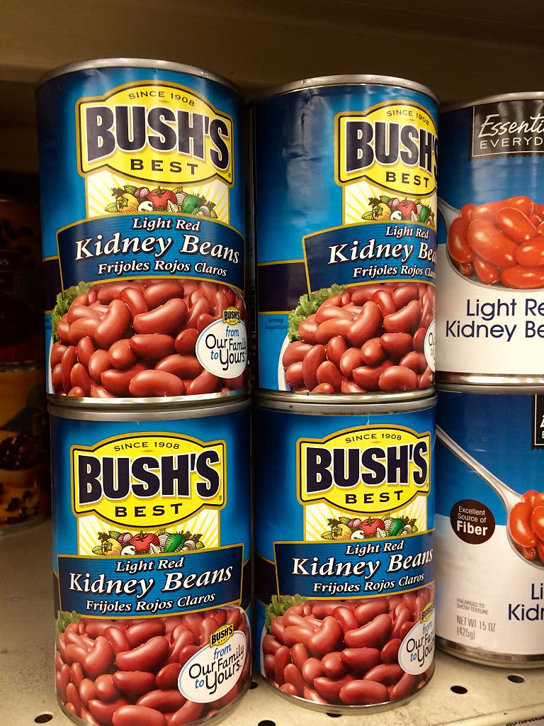 Bush's Best kidney beans cans