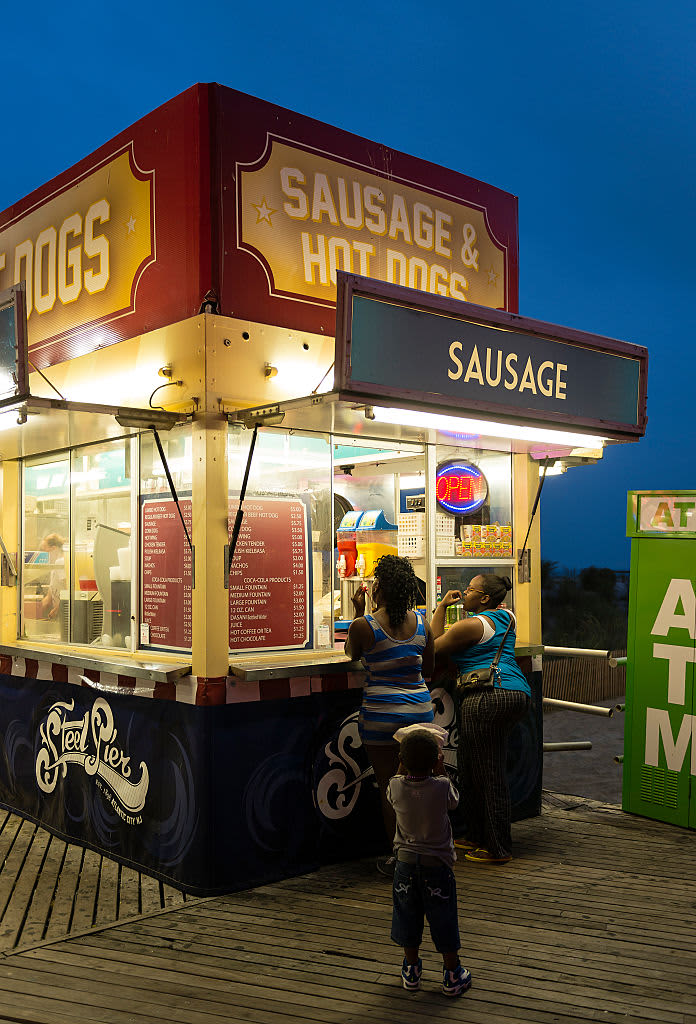 ATLANTIC CITY, NEW JERSEY, UNITED STATES - 2012/07/19: Boardwalk food vendor stand. (Photo by John Greim/LightRocket via Getty Images)