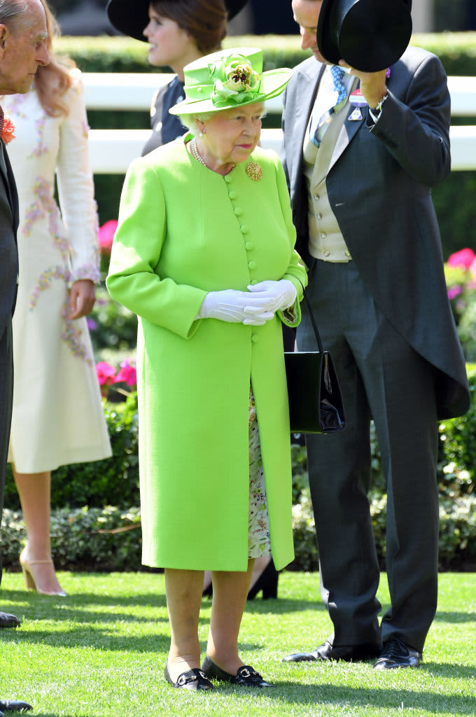 ASCOT, ENGLAND - JUNE 20:  Queen Elizabeth II attends Royal Ascot 2017 at Ascot Racecourse on June 20, 2017 in Ascot, England.  (Photo by Karwai Tang/WireImage)