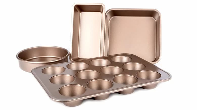 Why The Color Of Your Baking Pan Matters