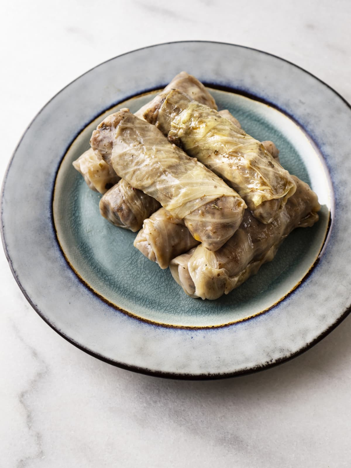 Cabbage, Dolmades, Wrapped, Food and drink, Stuffed, Appetizer, Cabbage, Rolling, Wrapping, Dolma