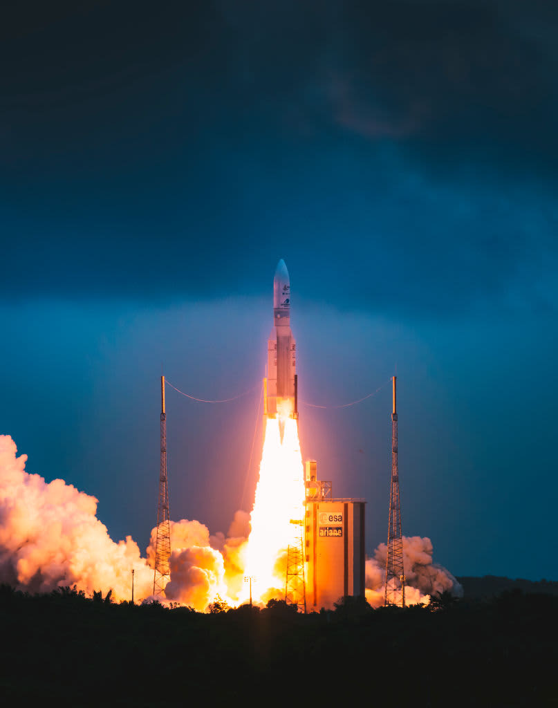 KOUROU, FRENCH GUIANA - DECEMBER 25: Ariane 5 lifts off and deploys the James Webb Space Telescope on December 25, 2021 in Kourou, French Guiana. (Photo by Andrew Richard Hara/Getty Images)