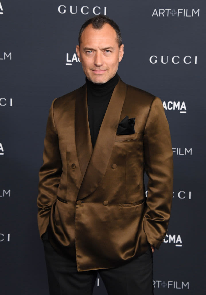 LOS ANGELES, CALIFORNIA - NOVEMBER 05: Jude Law arrives at the 11th Annual LACMA Art + Film Gala at Los Angeles County Museum of Art on November 05, 2022 in Los Angeles, California. (Photo by Steve Granitz/FilmMagic)
