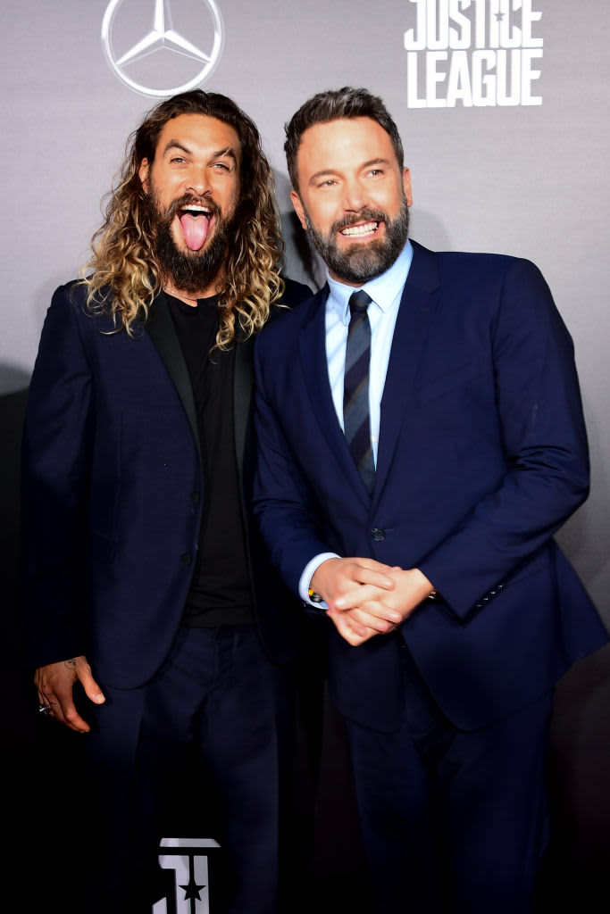 HOLLYWOOD, CA - NOVEMBER 13:  Actors Jason Momoa and Ben Affleck attend the premiere of Warner Bros. Pictures' "Justice League" at Dolby Theatre on November 13, 2017 in Hollywood, California.  (Photo by Emma McIntyre/Getty Images)