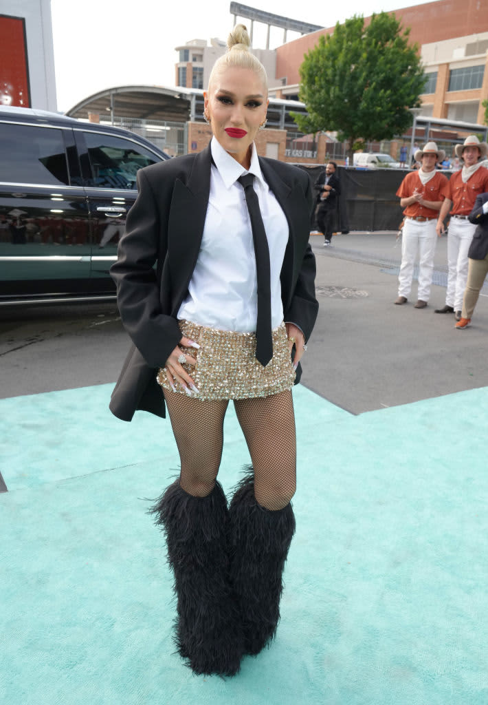 Gwen Stefani arriving at the 2023 CMT Music Awards red carpet