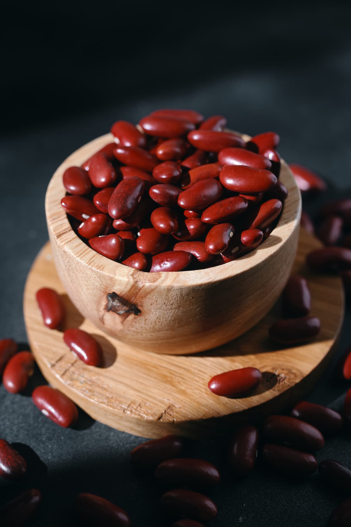 The kidney beans in the wooden cup