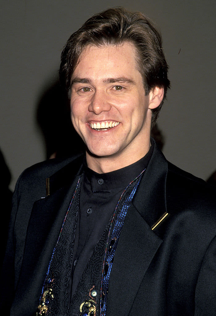 381976 05: Actor Jim Carrey attends the Royal premiere of his new movie, "The Grinch" in London's West End, November 15, 2000. (Photo by UKPress/Liaison) (USA SALES ONLY)