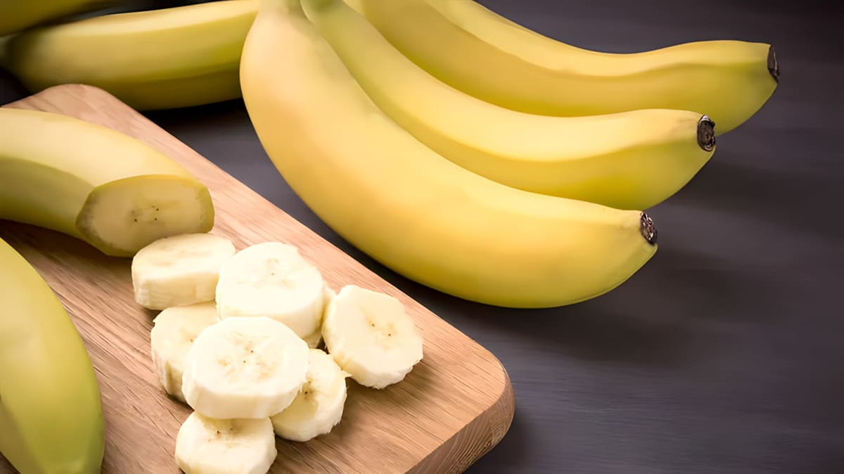 Sliced banana on a cutting board