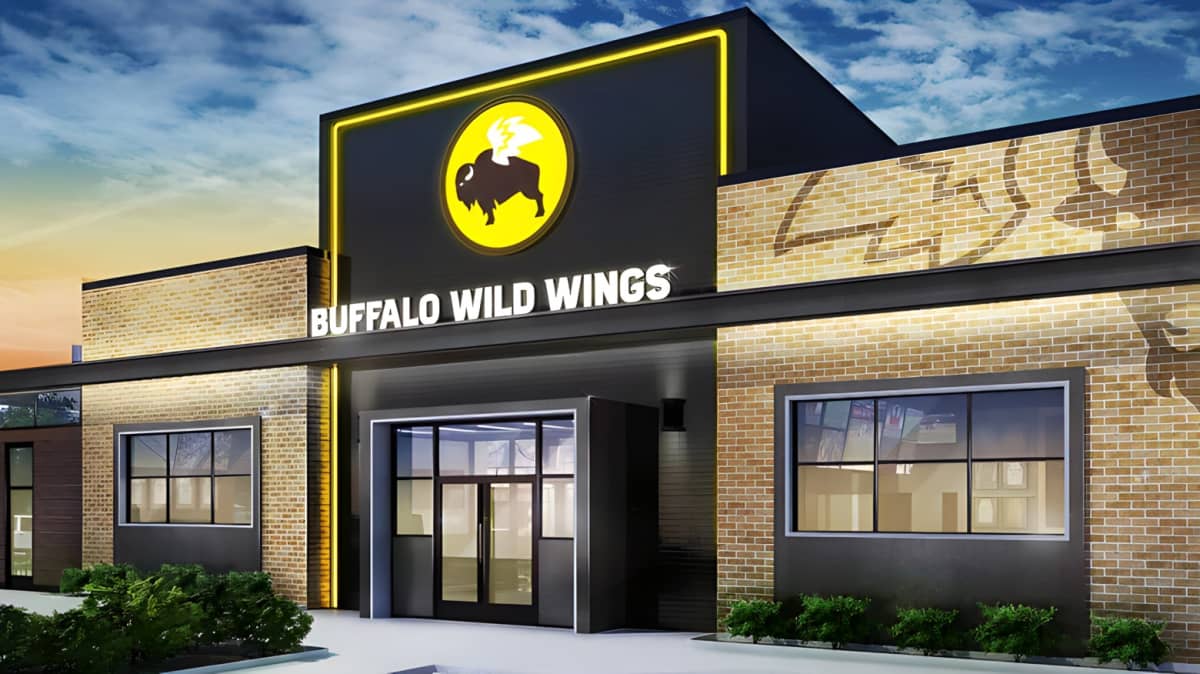 Exterior of a Buffalo Wild Wings restaurant