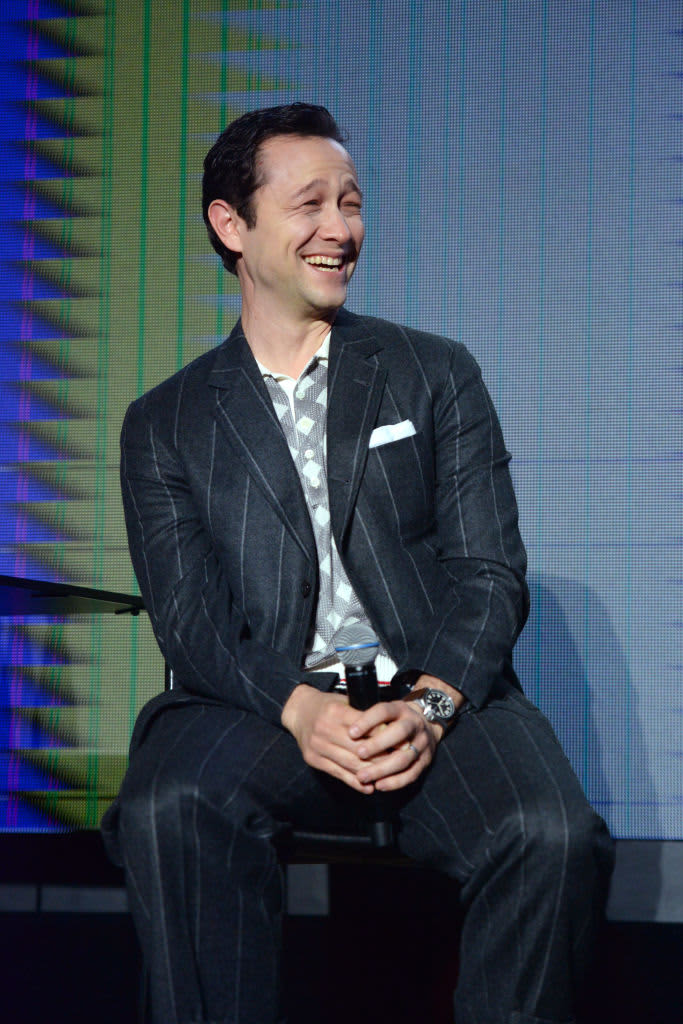 LOS ANGELES, CALIFORNIA - NOVEMBER 14: Joseph Gordon-Levitt speaks at A ‘3rd Rock From the Sun’ Reunion during Vulture Festival 2021 at The Hollywood Roosevelt on November 14, 2021 in Los Angeles, California. (Photo by Vivien Killilea/Getty Images for Vulture)