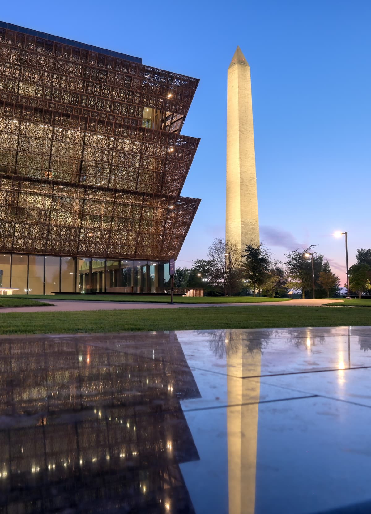 Washington Monument and the African American National Museum