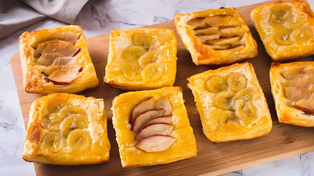 Upside down puff pastries